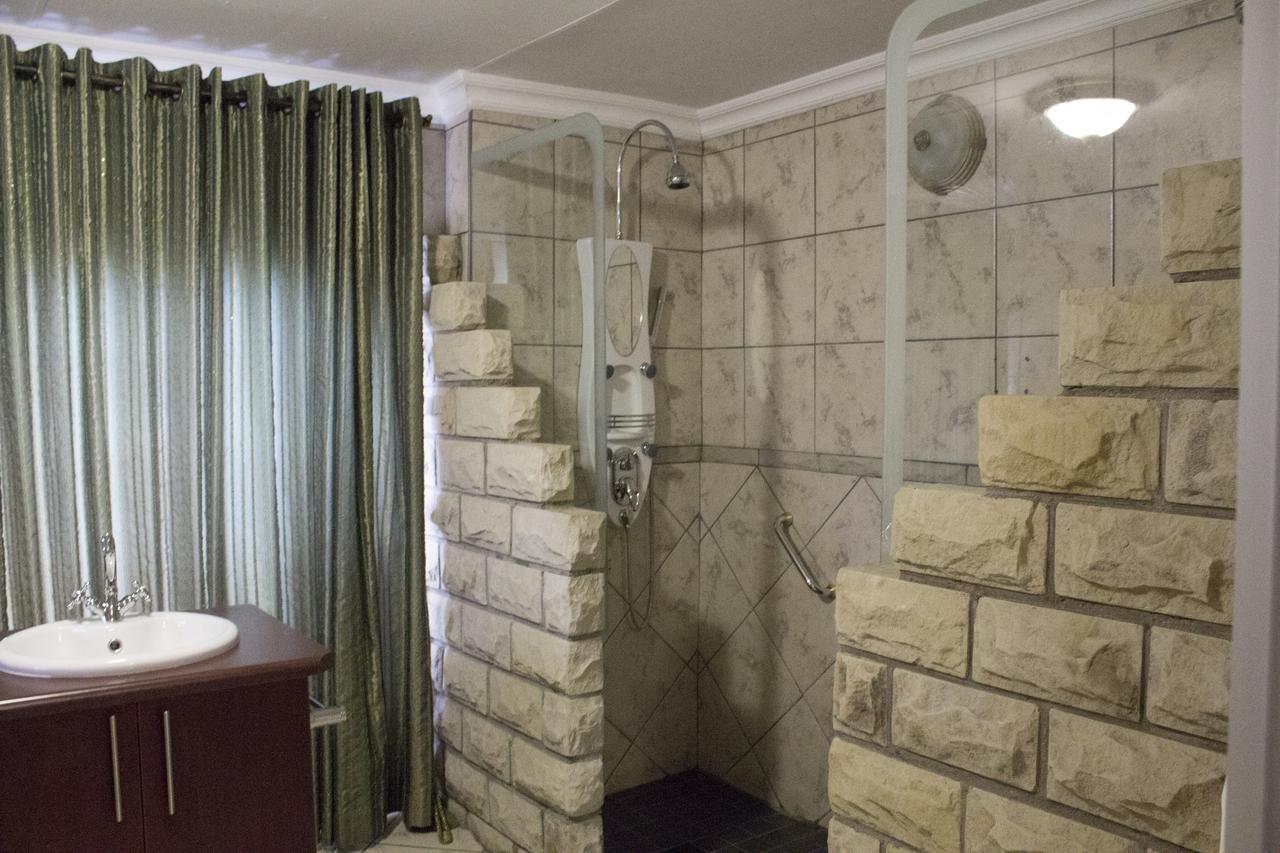 Imperani Guesthouse Ficksburg Extérieur photo